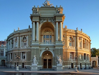 Opernyiy-teatr.jpg (45.26 КБ, 9778 просмотров) Opernyiy-teatr.jpg